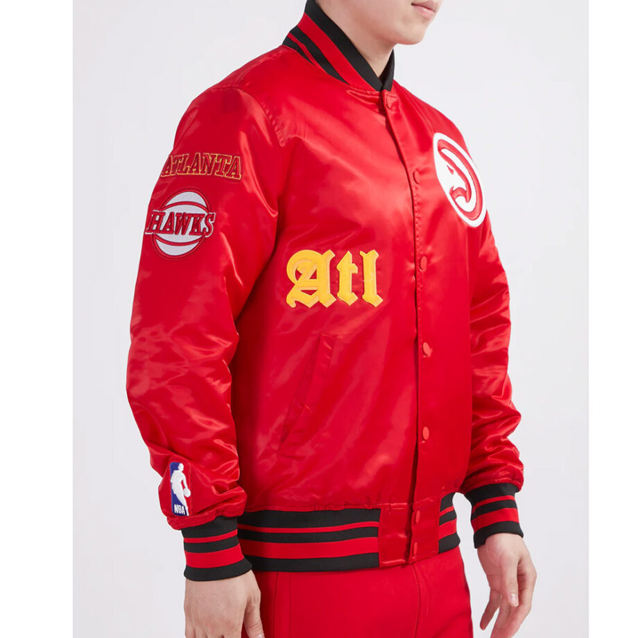 Old English Atlanta Hawks Classic Rib Red Jacket